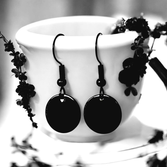 5 For $25💫Biker Black Disc Dangles Earrings - Picture 1 of 6